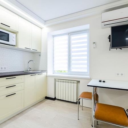 Artal Apartment On Obolonskyi Avenue 31 Kiev Luaran gambar