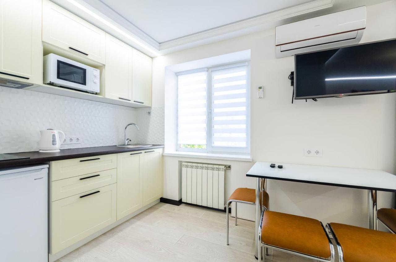 Artal Apartment On Obolonskyi Avenue 31 Kiev Luaran gambar