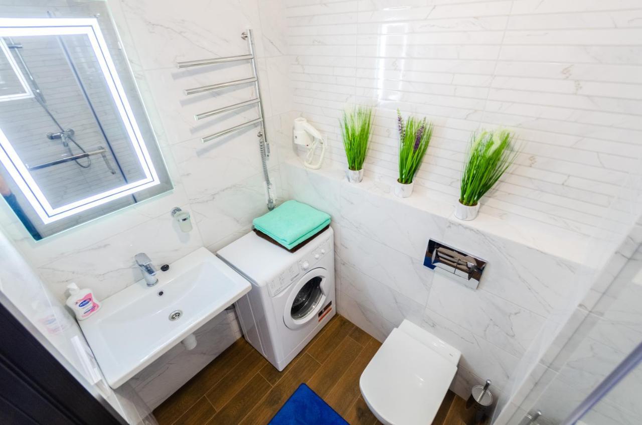 Artal Apartment On Obolonskyi Avenue 31 Kiev Luaran gambar
